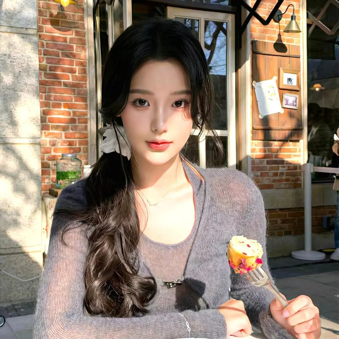 好莱坞诈骗女王
